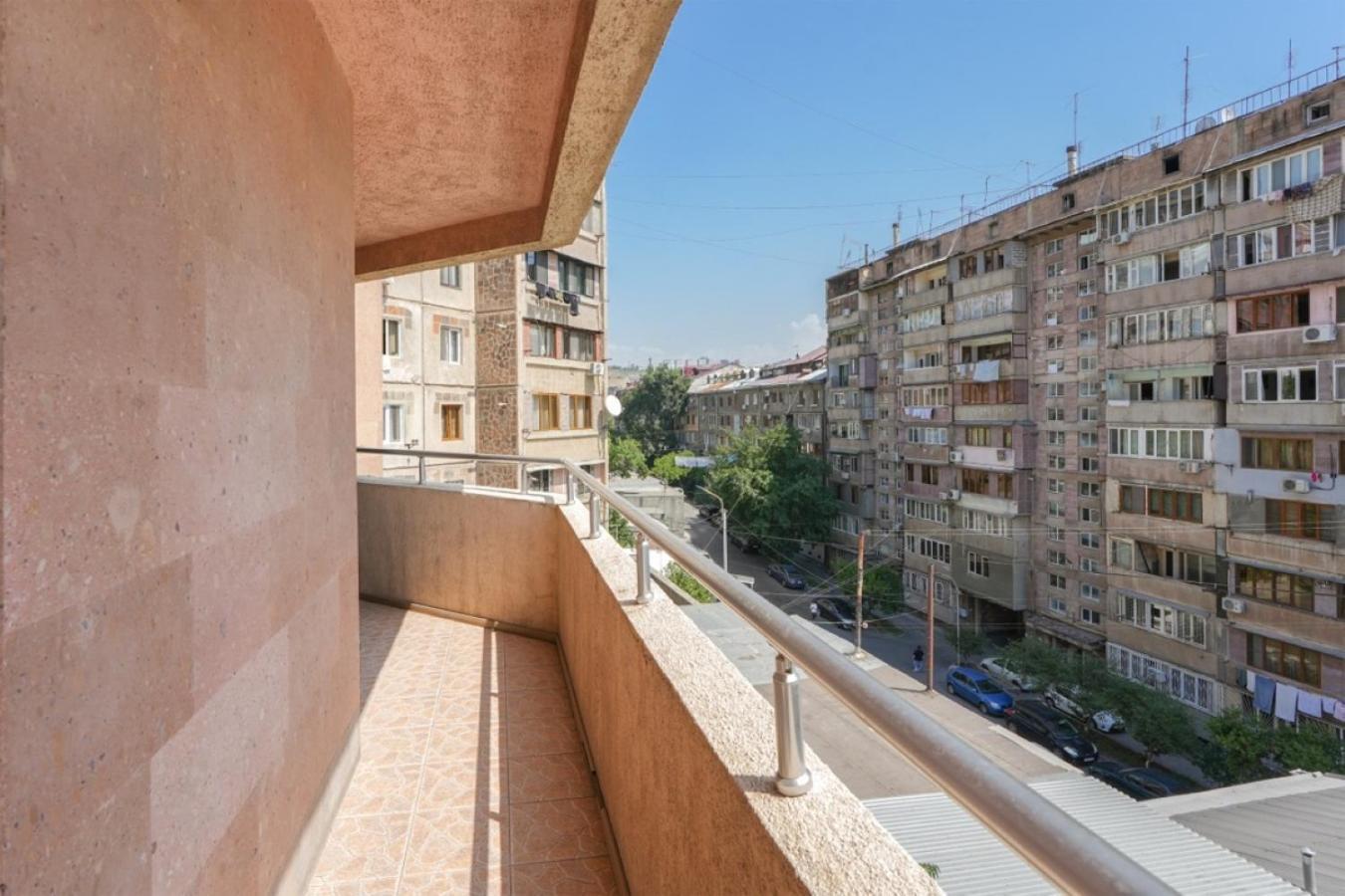 Ris Central Apartments Erivan Exterior foto
