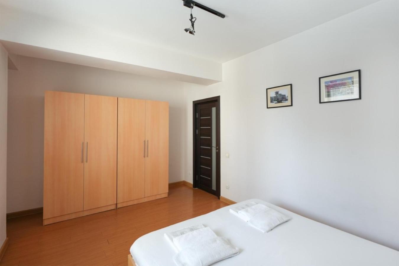 Ris Central Apartments Erivan Exterior foto