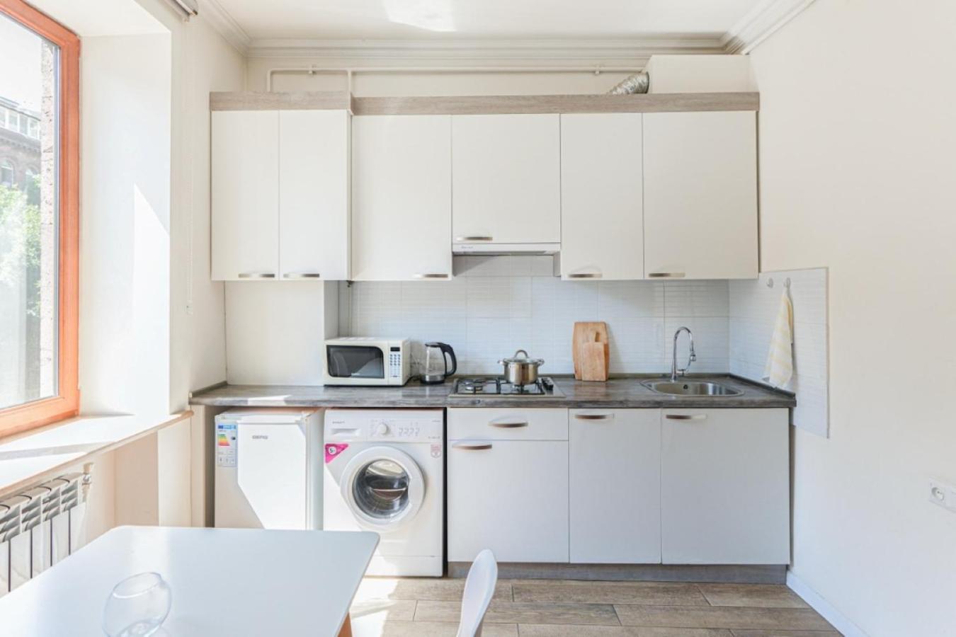 Ris Central Apartments Erivan Exterior foto